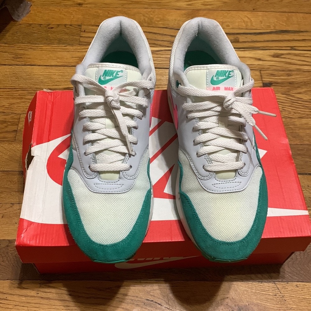 Nike air max 1 Watermelon Sz 10.5